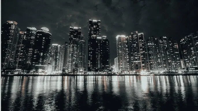公主恋人动漫 - 城市之光：霓虹背后的人间烟火